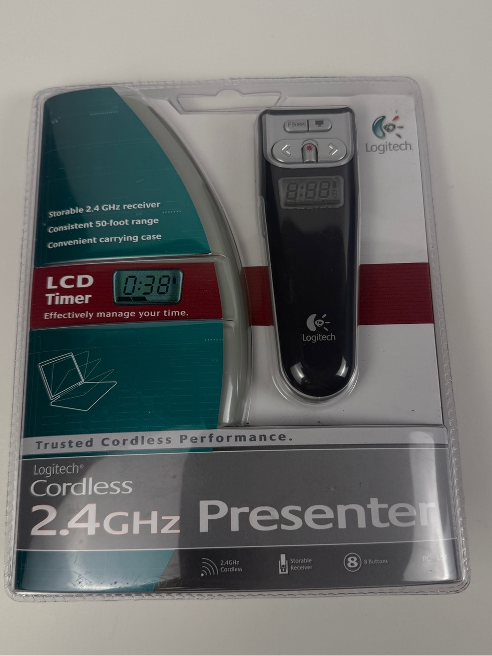 Logitech Cordless 2.4GHz Presenter - Black 50 ft Range LCD Timer